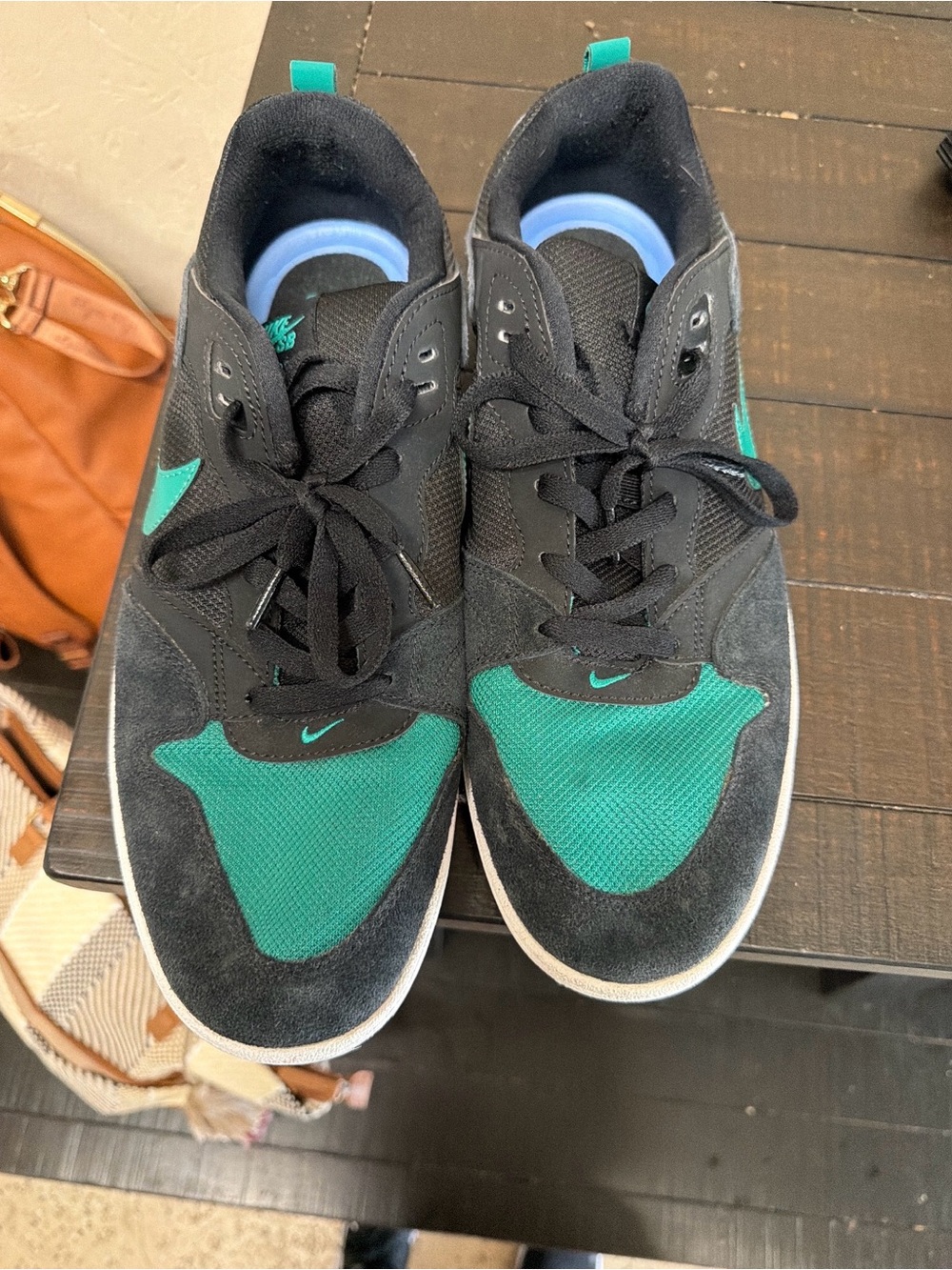 Nike Men’s Black and Green SB shoes